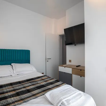 Sky Heaven Elegance 8th Apartment