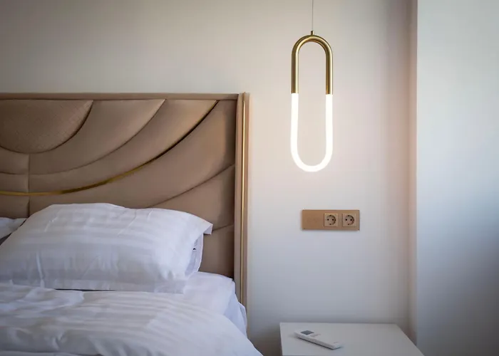 Sky Heaven Elegance 8th شقة