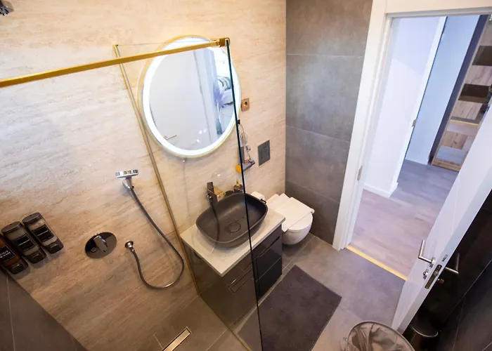 Sky Heaven Elegance 8th بوخارست