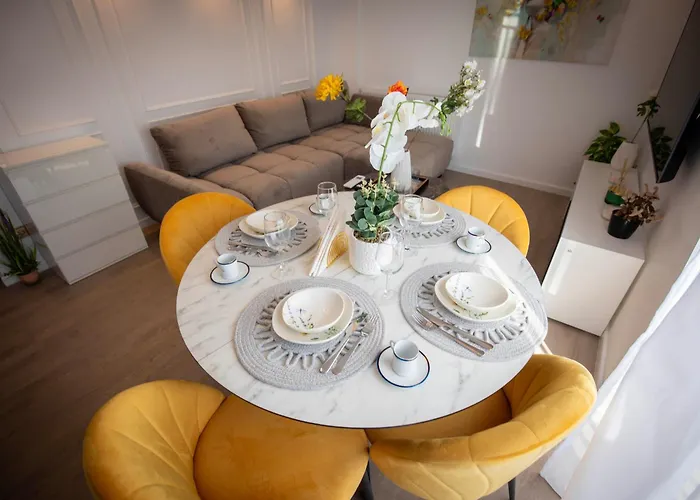 Sky Heaven Elegance 8th * بوخارست